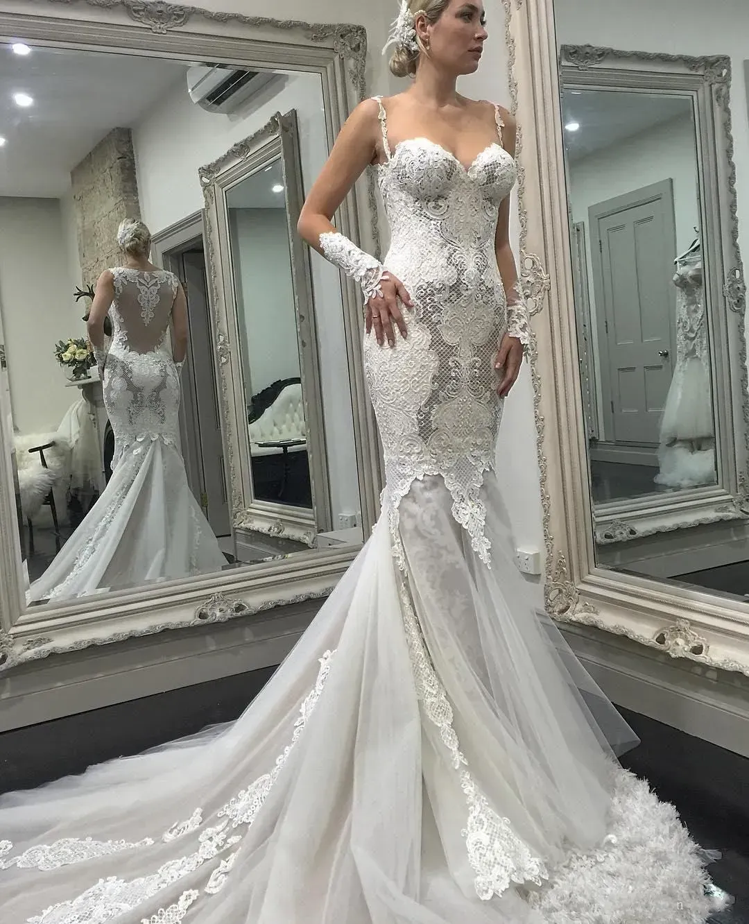 Elegant Mermaid Wedding Dresses Top Quality Spaghetti Delicate Lace Applique Sweep Train Plus Size Illusion Bridal Gowns Custom Made