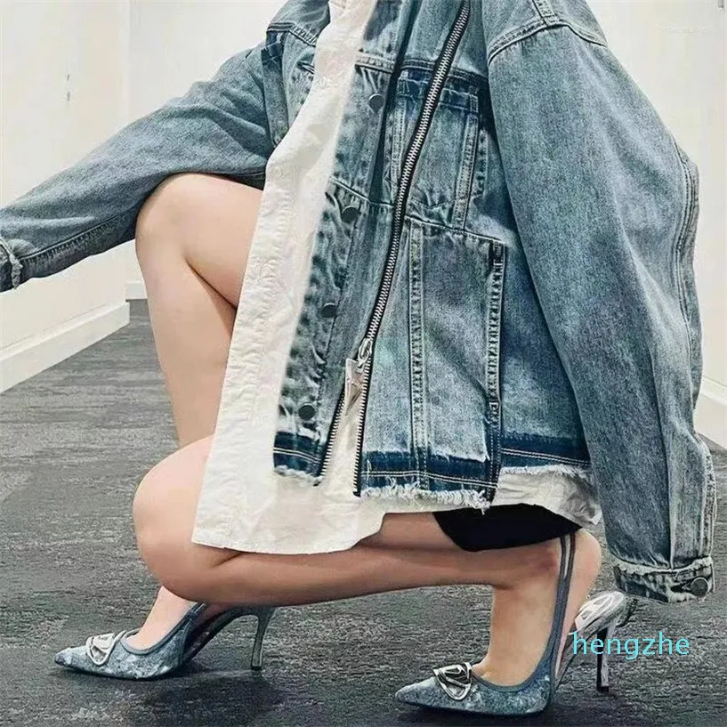 Sandales Talons Hauts Design Style Rétro Denim Pointu Dos Vide Pour Femmes Mince 2023 Défilé De Mode