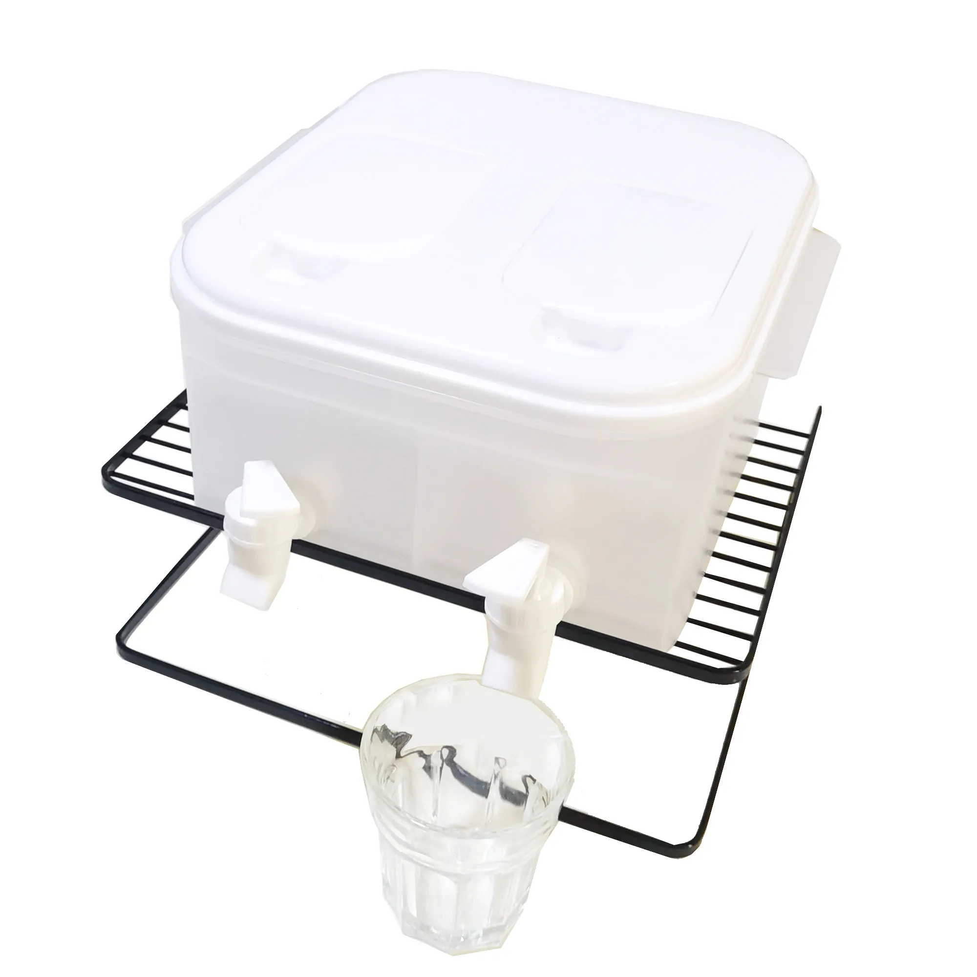 Ashosteey Collapsible Water Container With Spigot, Food Safe Water Storage Jug,BPA Free Foldable Cube Hiking Camping Driking Outdoors Indoors Emergency