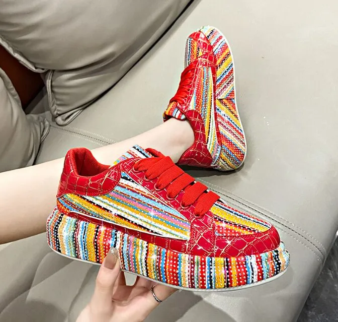 Shoes for Women Rhinestones Casual Round Toe Flat Lace-up girls Designer Luxury Spring Sneakers Women Platform Shoes 35-40