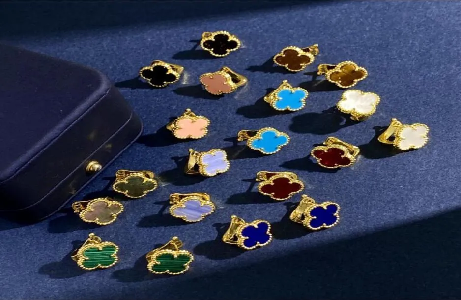 Laiton classique plaqué or 18 carats bracelets de charme coquillage coloré fleurs trèfle à quatre feuilles femmes bracelet de chance bracelet Designer Jewelr1229561