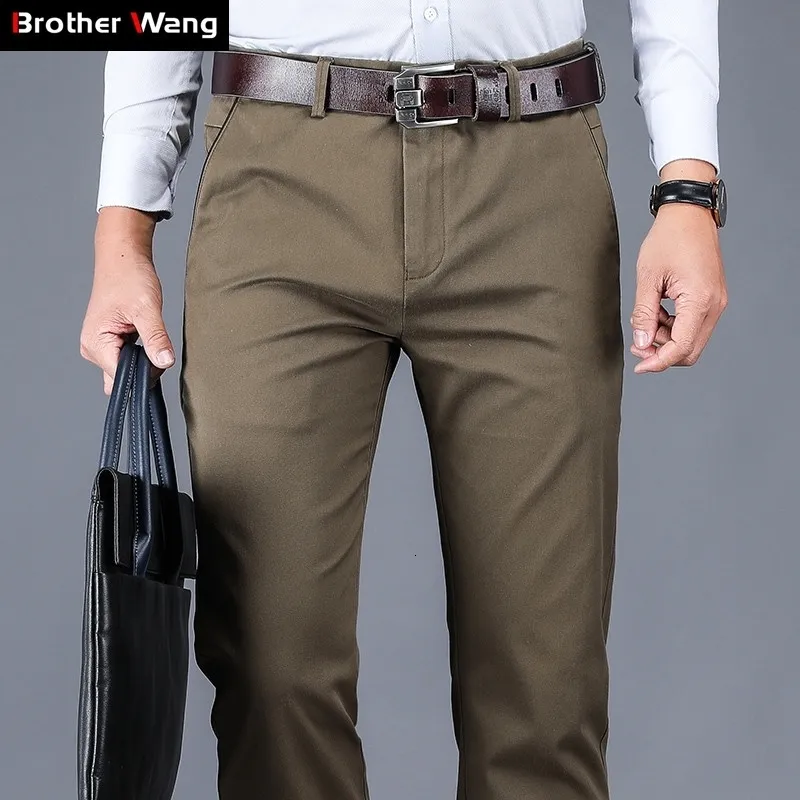 Men's Pants 4 Colors 98 Cotton Casual Men Classic Style Straight Loose High Waist Elastic Trousers Male Brand Clothes 230715