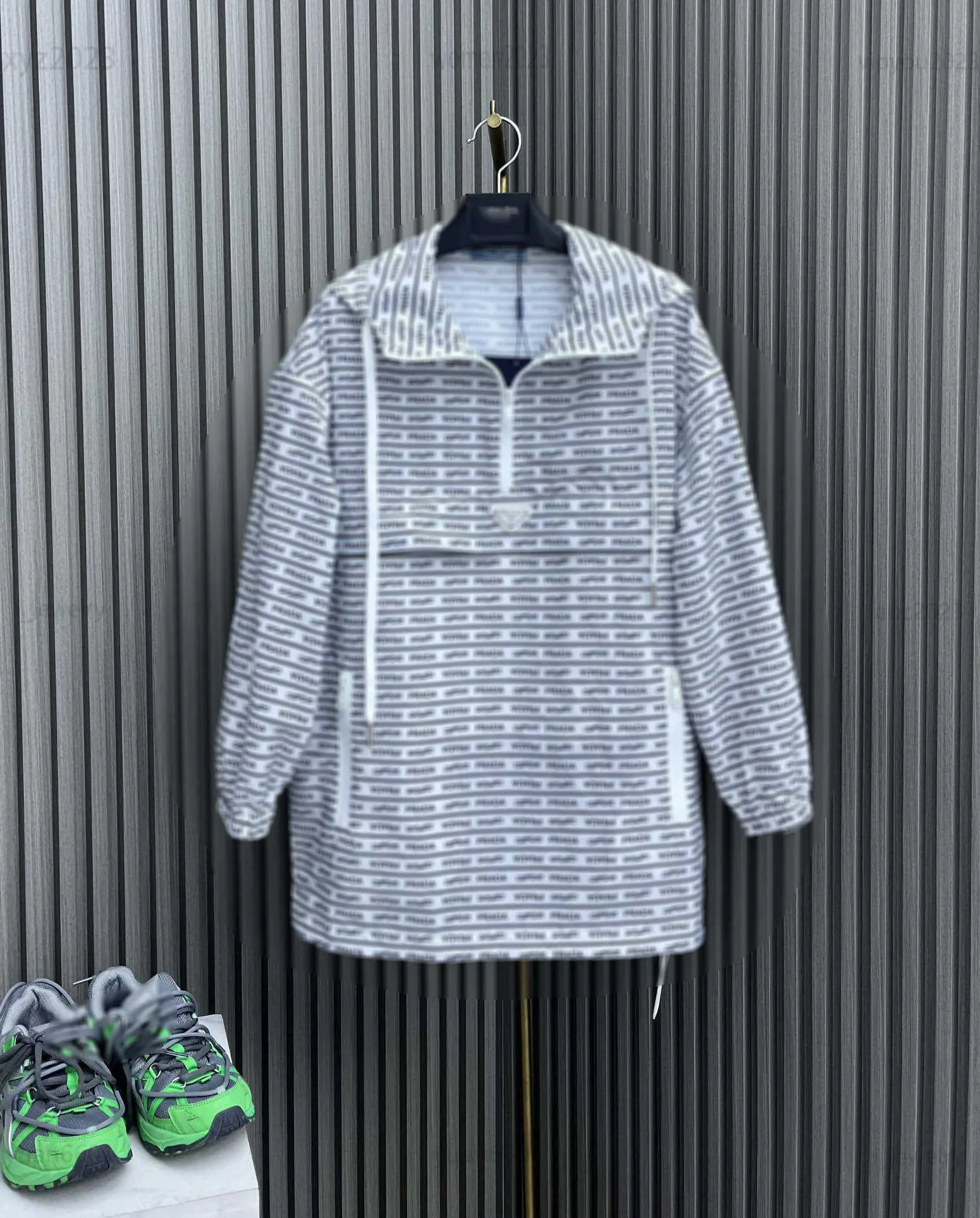 designer feminino outerwear casaco de menina impressão do logotipo da letra Jaqueta com capuz Tamanho S-L Nova chegada moda Interchange Jacket July17