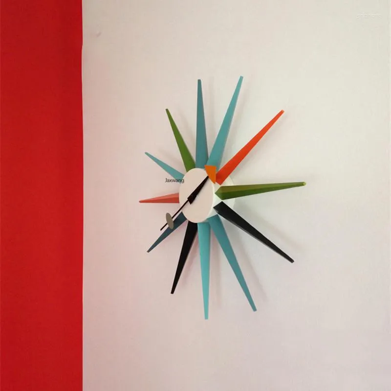 Настенные часы ультрапроцветные часы-дизайнерский дом Солнца Sunburst Nelson Sun Beech Wood Минималистский современный простой креатив