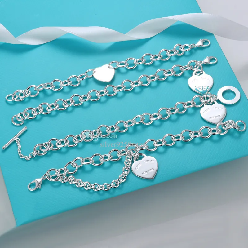 2024 Designer -Armband für Frauen Love Lock Charms Bracelets in Silber Luxus hochwertiges kubanisches Ketten -Engagement Hochzeit Schmuckfestival Geschenk mit Schachtel