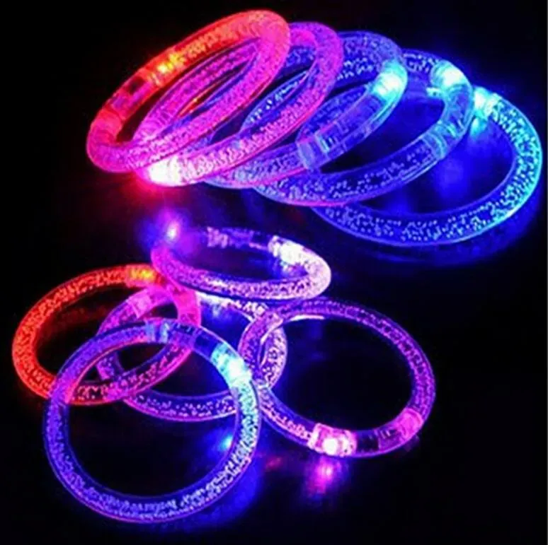 Vente en gros jouets lumineux Led clignotant clignotant bracelet main anneau bracelets pour la décoration de fête pour bateau libre