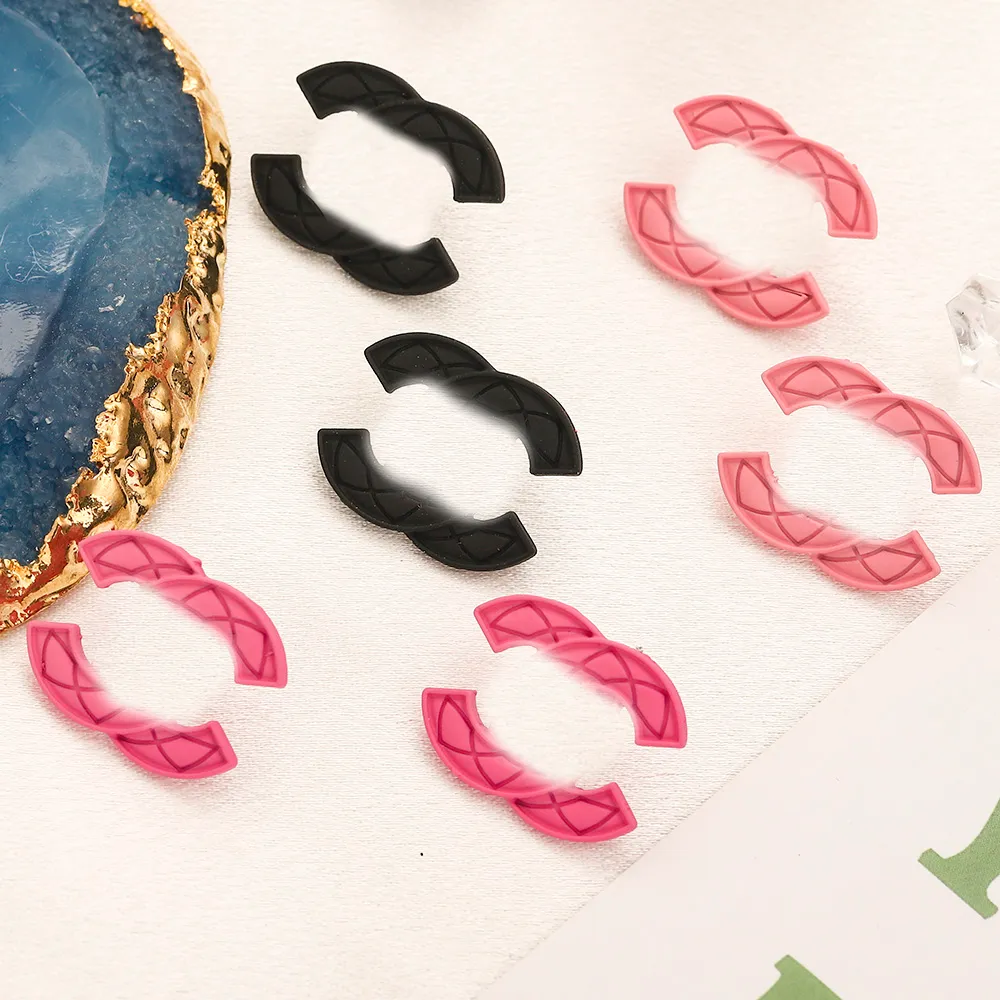 Designer placcati in oro 18 carati Orecchini di marca Designer Lettera Ear Stud Donna Crystal Pearl Geometric Round Earring for Girls Wedding Party Jewerlry Accessories