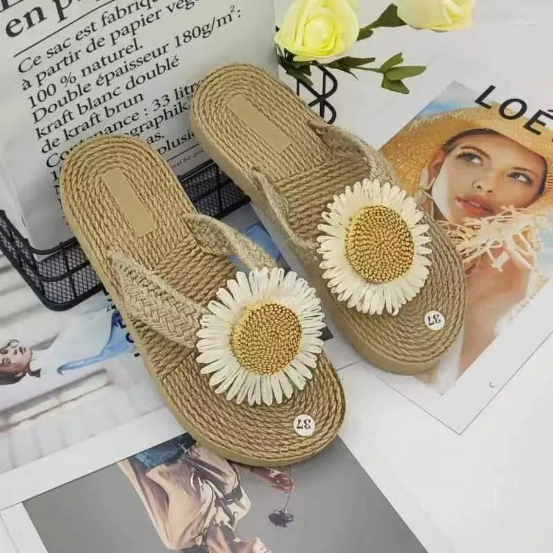 Pantofole Scarpe estive da donna Fondo piatto Infradito leggero Fiori Infradito da donna Scivolo natalizio