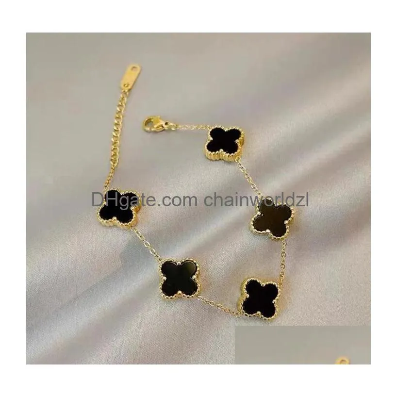 سلسلة مصممة كلاسيكية محظوظة Clover Black Onyx Bracelet 18K White Gold Plated Wodies and Girls Valentines Day Mothers