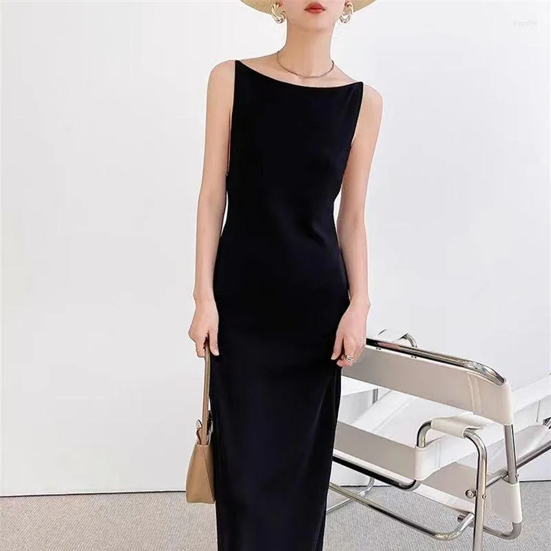 Casual Dresses Backless Strap Long Dress Women 2023 High Quality Slash Neck Fashion Black Knitted Bodycon Slim Sexy Simple Robe P807