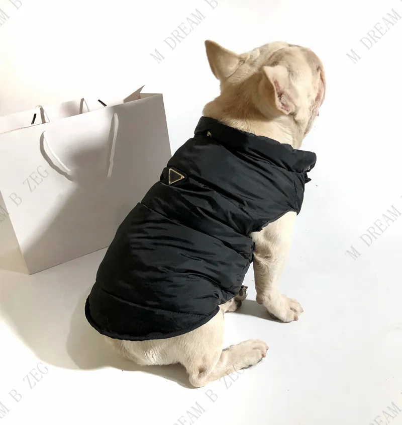 Designer Dog Coat Cold Weather Dog Apparel Windproof Puppy Winter Jacka Vattentät husdjursjacka Varma husdjur Väst med hattar för små medelstora stora hundar PS2033