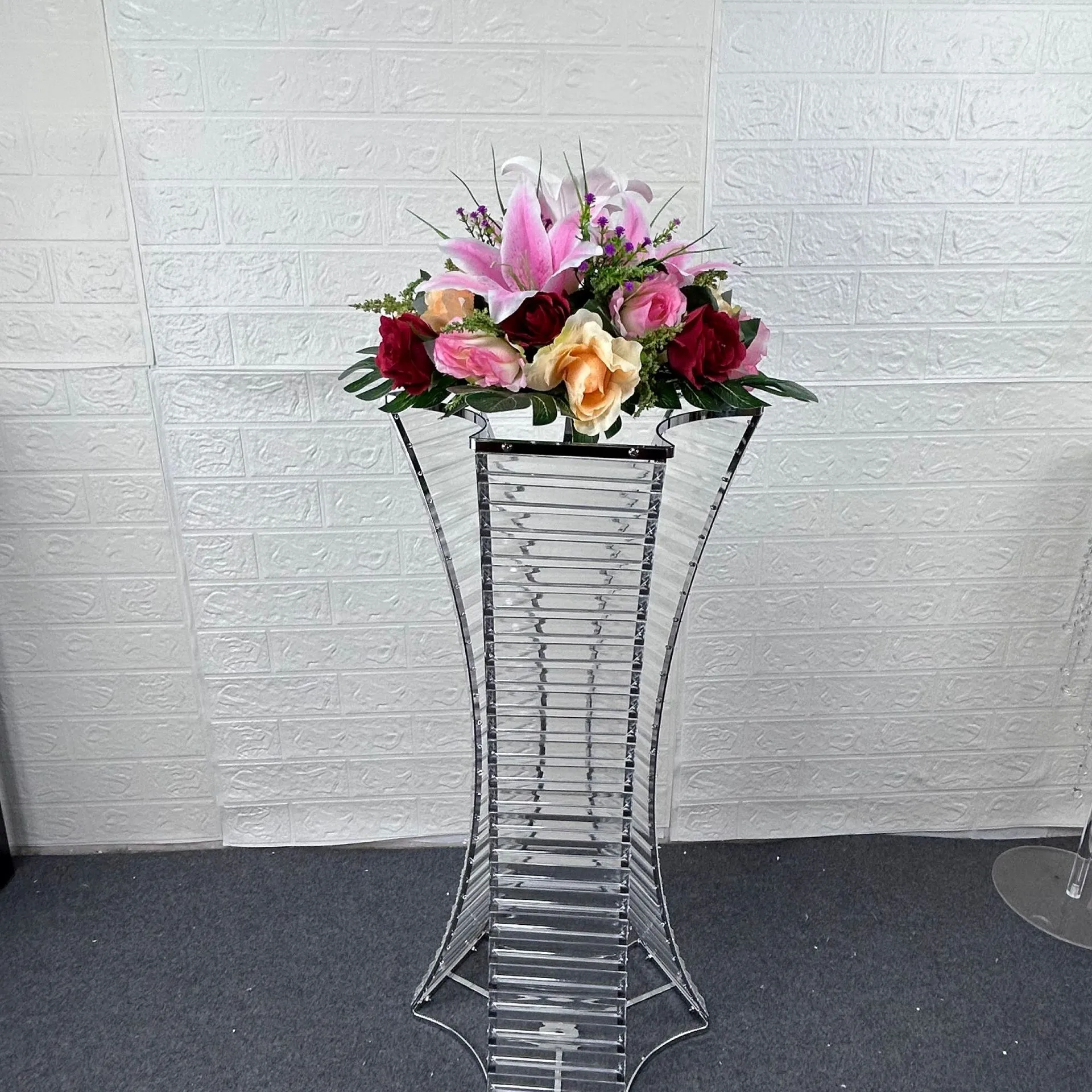 Vases à fleurs bougeoir supports de support décor de mariage plomb de route Bouquet Floral accessoires de fête pièce maîtresse de Table pilier