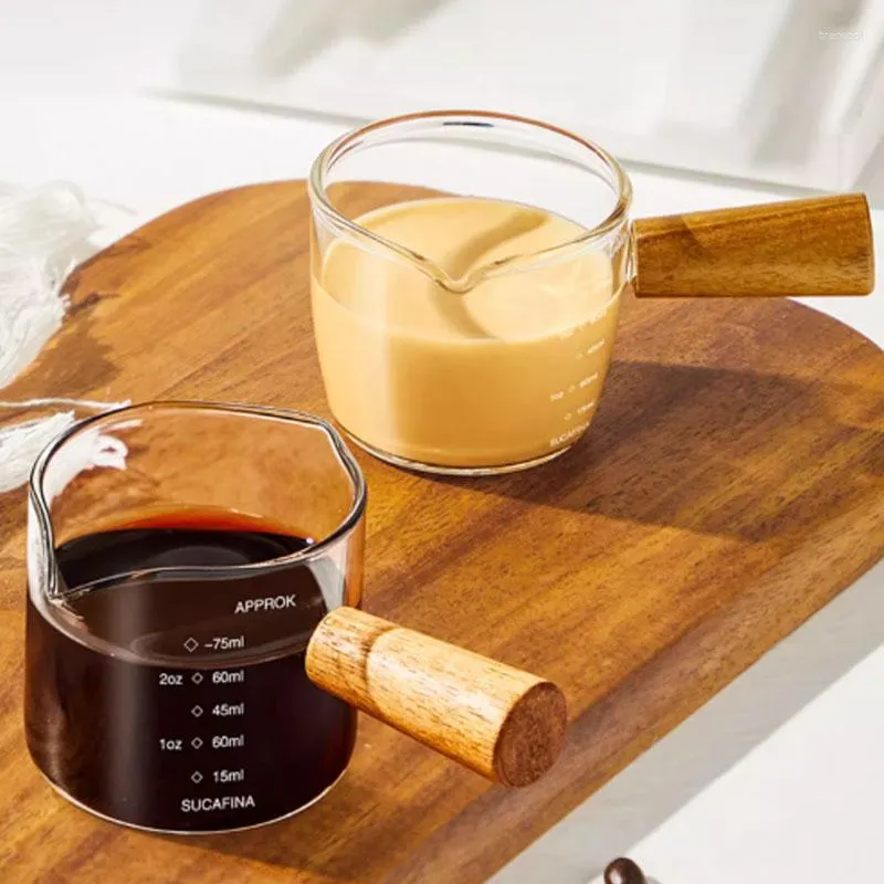Pots à café en verre résistant à la chaleur espresso tasse à mesurer pot à lait mélangeur à Latte avec manche en bois échelle mesure tasses