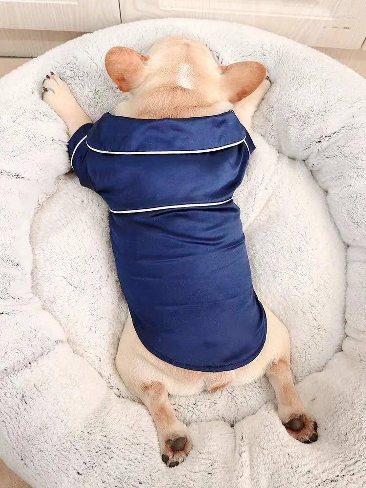 Vêtements pour chiens Pyjamas pour animaux de compagnie Vêtements ajustés et confortables Petite taille moyenne Soie de luxe pour chiens Chats