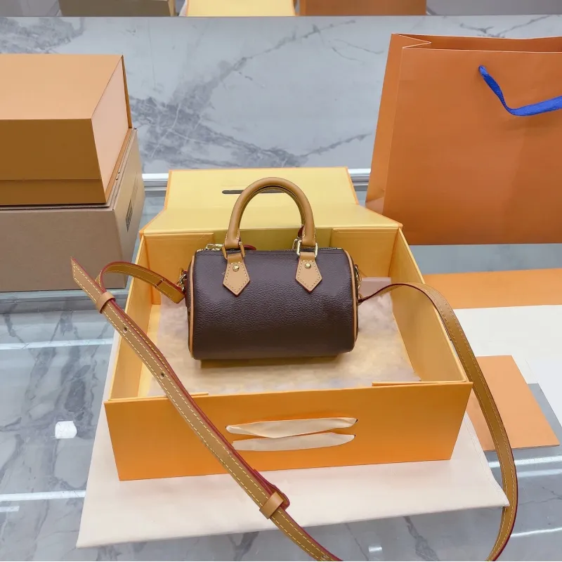 Luxurioser SPEEDY NANO 16 Schultertasche Damen Leder Clutch Pochettentasche Klassische Mini Hochwertige Geldborsen Beruhmte Marke Tragetasche Crossbody Tasche Brieftasche Von 24 29 DHgate