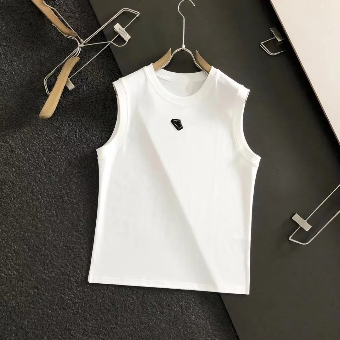 Summer Designer Women's Tanks Camis Women Tops Tees Crop Top Black White Tank Tops Casual Sleeveless Clothing Shirts Luxurys Solid Color Vest