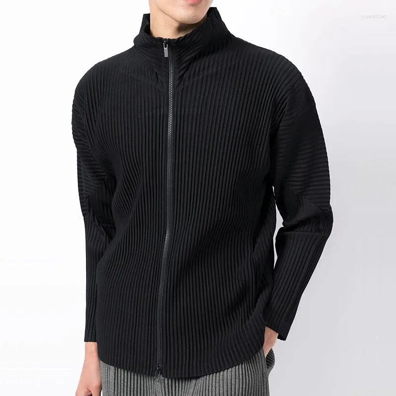 High Street Mens Miyake Issey Homme Plisse Collar Warm High Street Mens Miyake Issey Homme Plisse Collar Warm