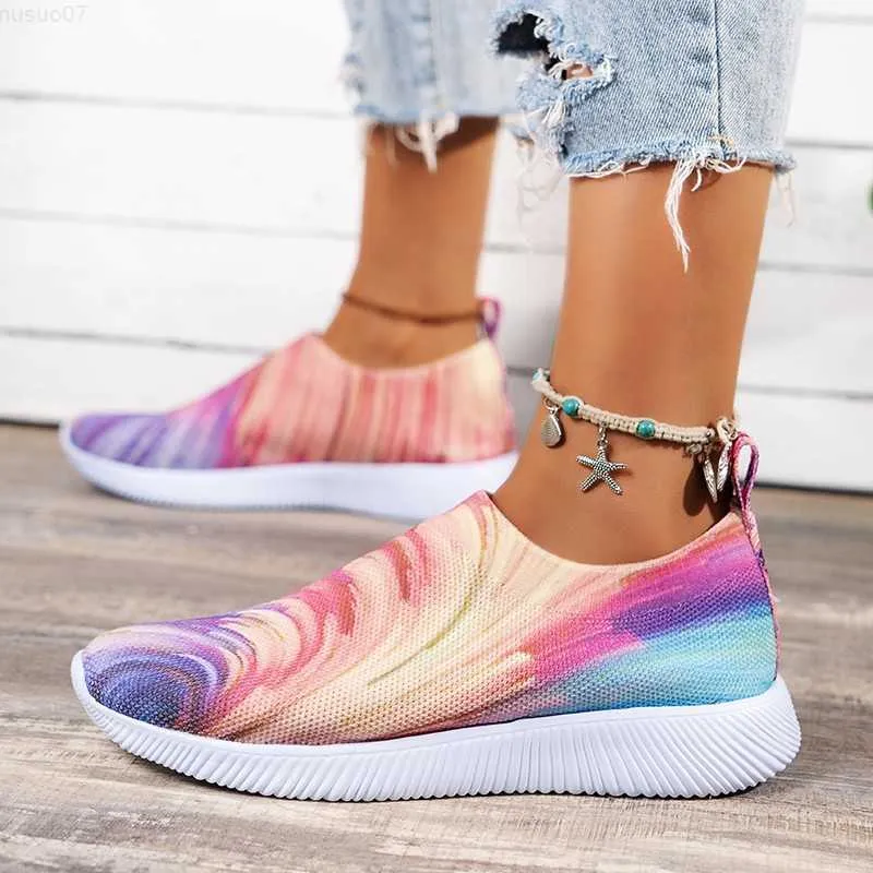 Sapatos sociais Novos tênis Moda Moda Malha sem salto Mocassim primavera e outono lavável Respirável Cor clara e brilhante Chaussure Femme L230717