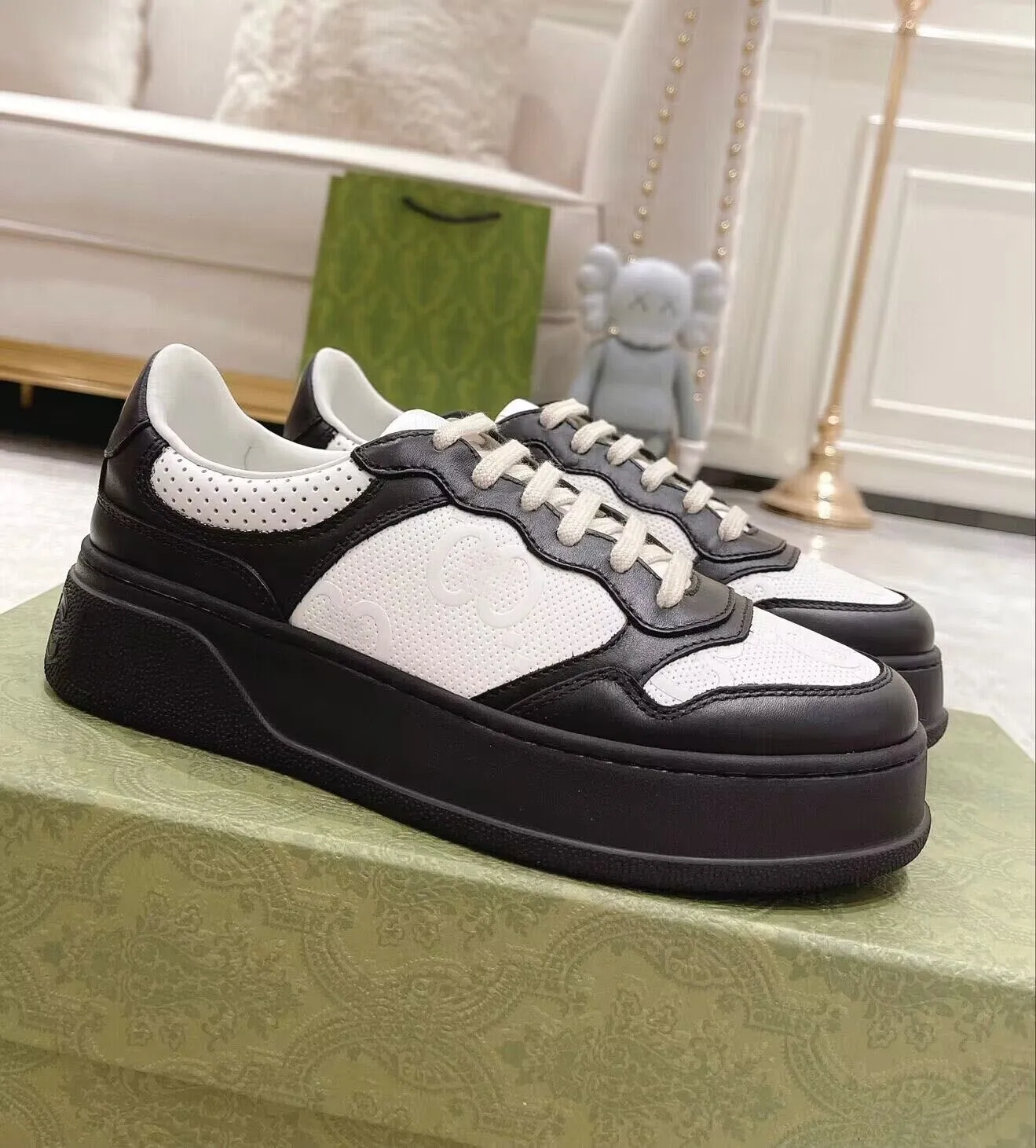 Interlocking Luxury Sneakers Breathable Waterproof Platform Trainers For Men Women PU Leather Gingham EVA Sole Casual Comfortable From Luxuryglass shoes 55.86 DHgate.Com