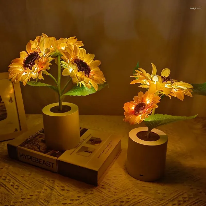 テーブルランプ人工チューリップヒマワリの装飾ライト充電式寝室ランプ子供のためのクリエイティブナイトフレンドバースデーホリデーギフト