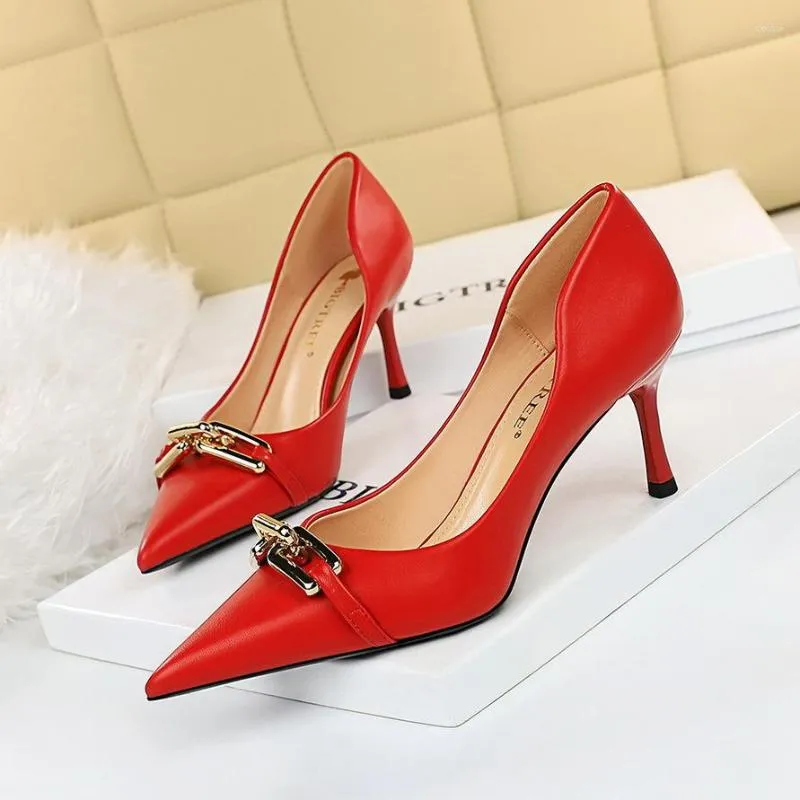 Ready Stock] Genuine Leather French High Heels Women Thick Heel Pointed Toe  Small Shoes British Style Professional Single Soft Non-Grinding Lazy |  Shopee Philippines