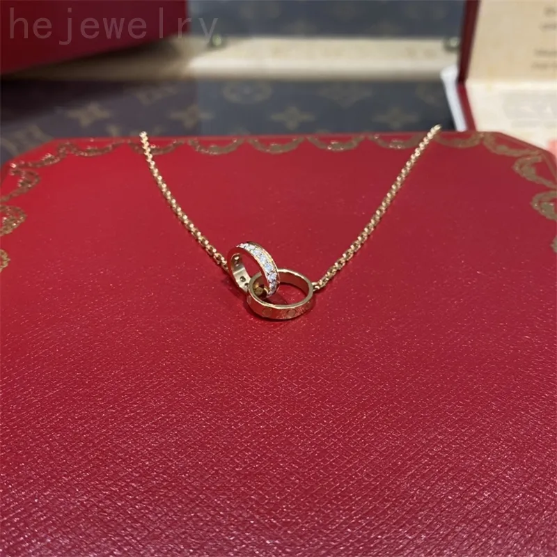 Colar de pingente de mulher para homens diamantes Diamantes Vintage Jóias Designer de Colares de Casamento Gifts Presentes de Festa de Luxo de Luxo Top Colares de Amor Placados Cadeia de Prata Diamante