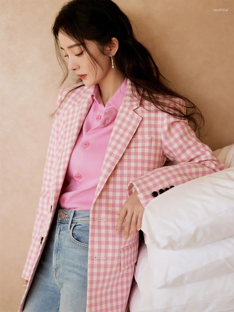 Damespakken Yang Mi Star's roze geruite pakjas voor lente en herfst 2023 Style Loose Sweet