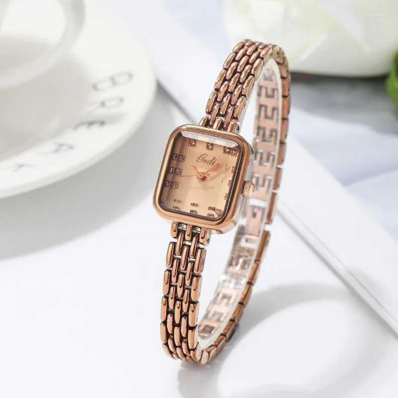 WristWatches Damskie bransoletka obserwuj modę Student Casual Waterproof Quartz dla kobiet