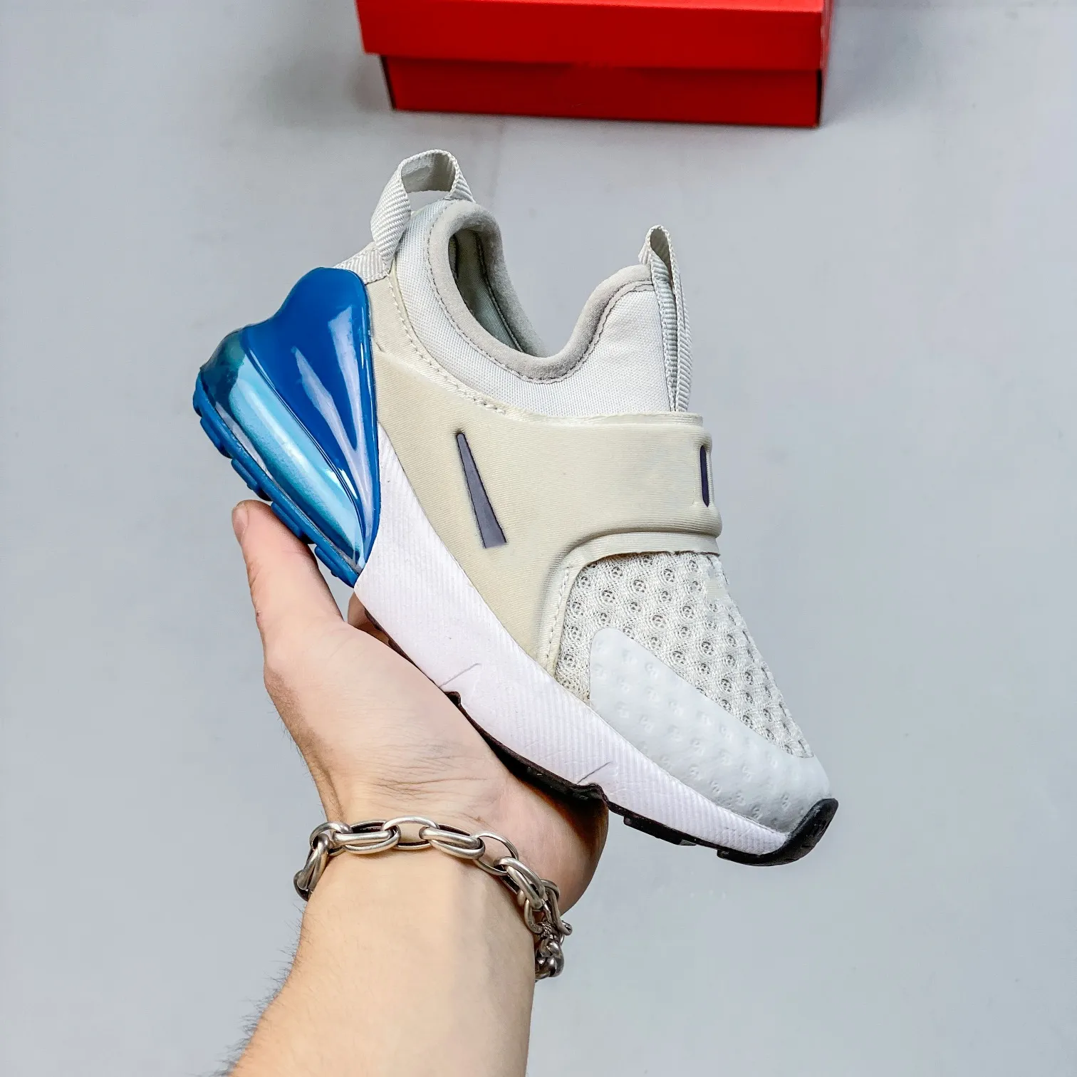 Nouveau 270 sales