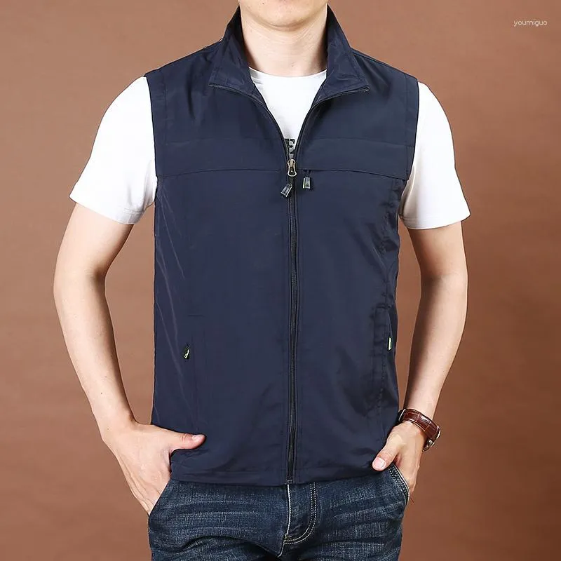 Men's Vests Coats Work Vest Clothing Hunting Overalls Motorcyclist Coat Summer Sleeveless Jacket Male MAN Clothes Sleeve