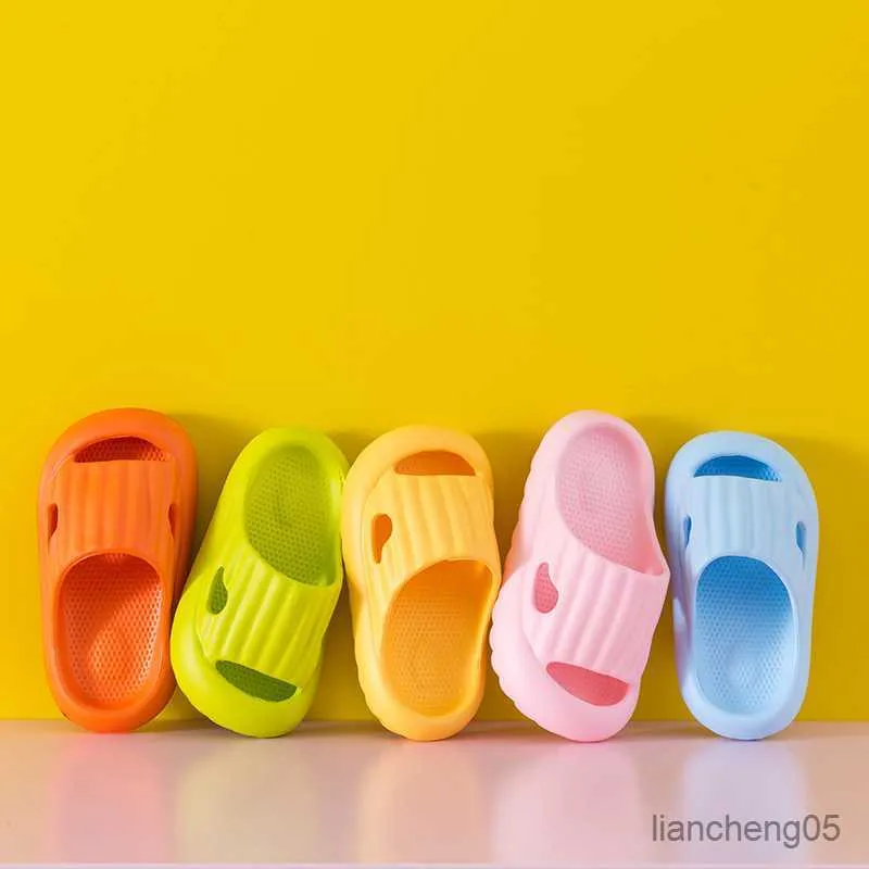 Slipper Sommer Kinder Hausschuhe Schützen Zehen Einfarbig Jungen Badezimmer Anti-Rutsch Hausschuhe Kleinkind Kinder Mädchen Baby Weiche Sohle schuhe R230805