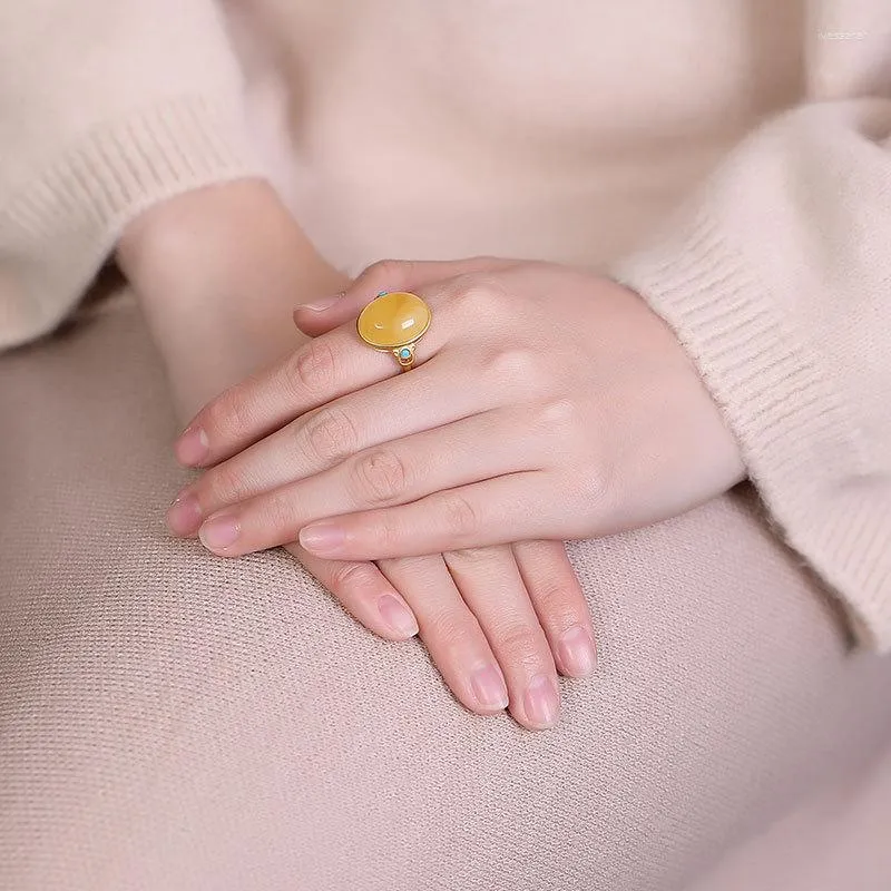 Küme halkaları sarı yeşim doğal moda ayarlanabilir yüzük taş hediyeler Çince 925 gümüş mücevher değerli taş takılar vintage tasarımcı