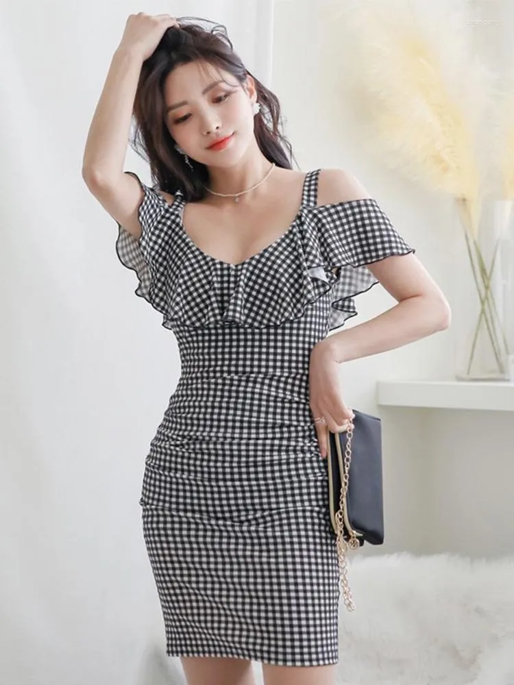 Casual Jurken Koreaanse Mode Zomer Elegante Vrouwen Avondjurk Mujer Chic Vintage Plaid Sexy Off-Shoulder Slim Midi party Club Prom