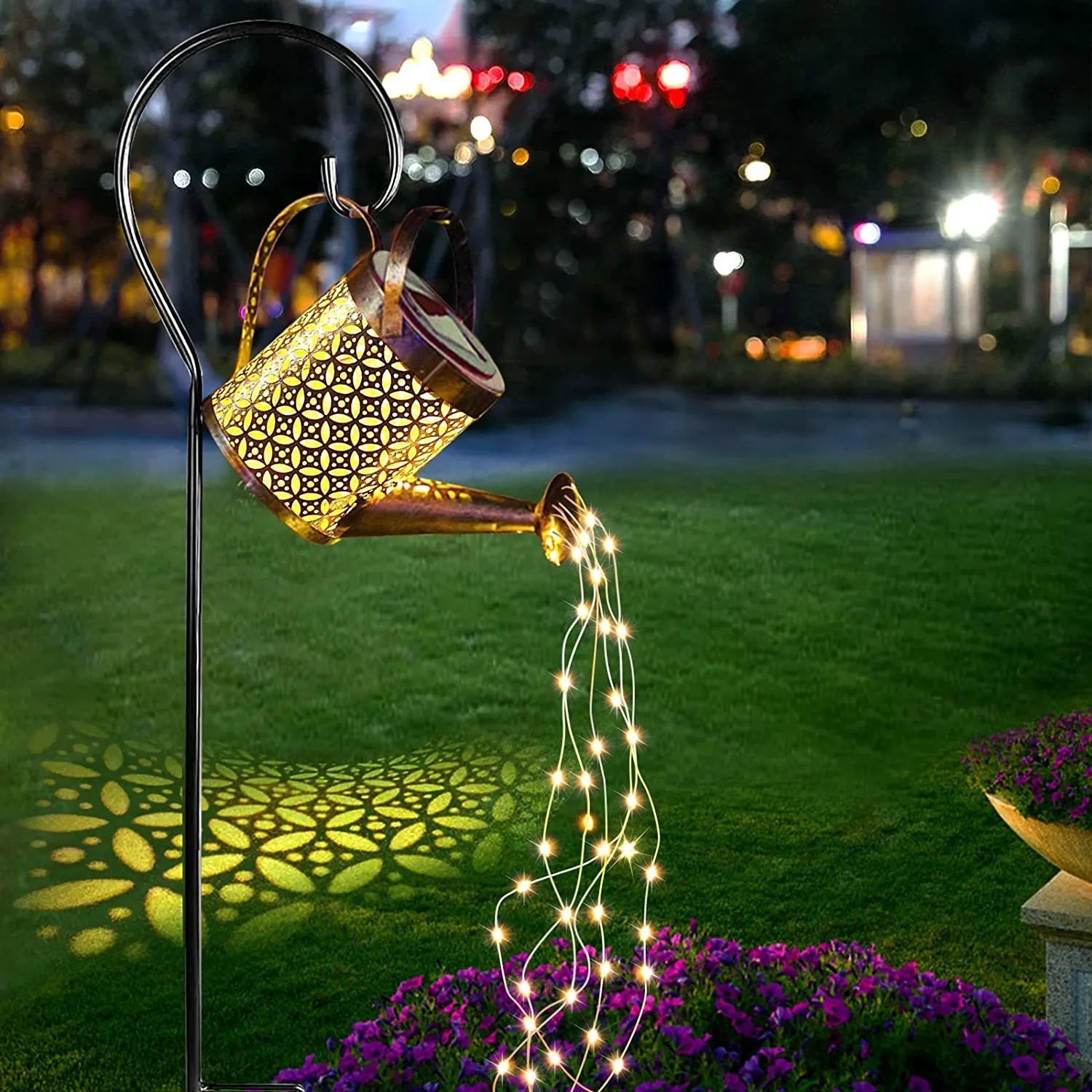 Garden Decorations Watering Can Hanging Solar Powered Lantern Art Light Decor Metal Waterfall String for Patio Yard Pathway Plant Vine 230717