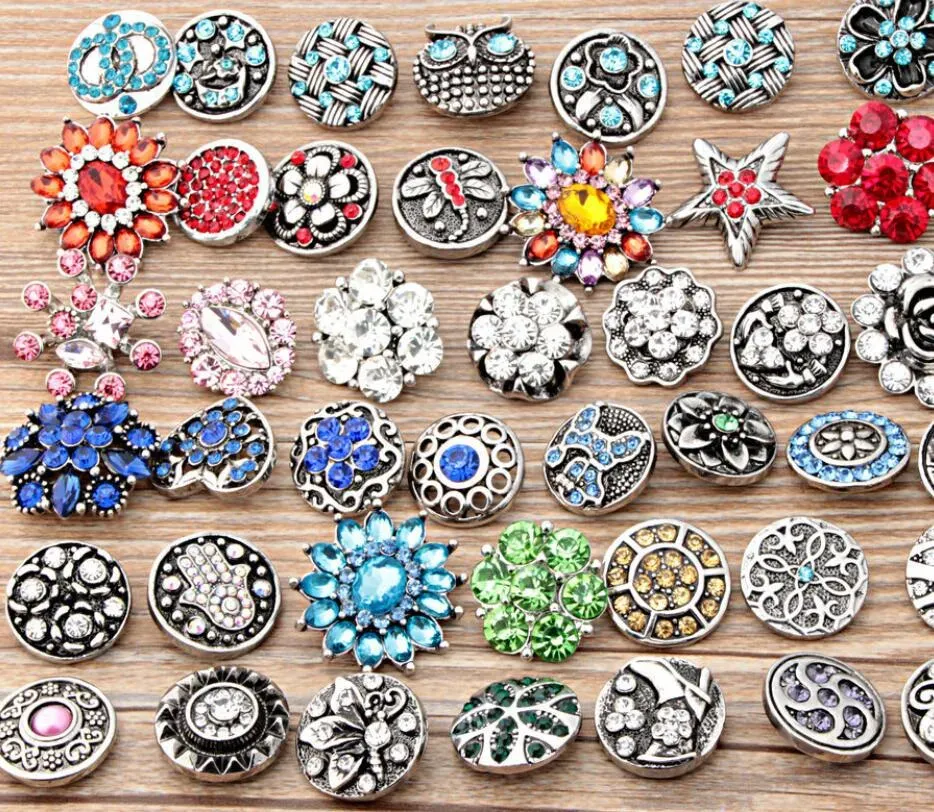 wholesale 100pcs / Lot lot en vrac styles de mélange Ginger Fashion 18mm métal strass bricolage boutons pression Snap Bijoux Brand New