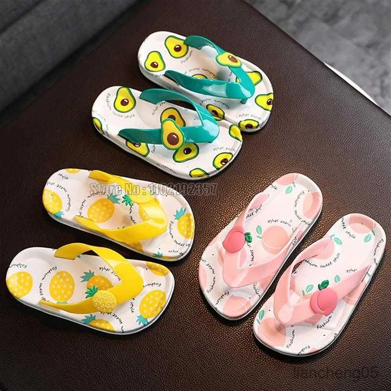 Pantofola Cartone animato Modello di frutta Infradito Bambini Estate Nuove pantofole Neonate Scarpe da spiaggia Viaggi Bambini Sandalo portatile leggero R230718