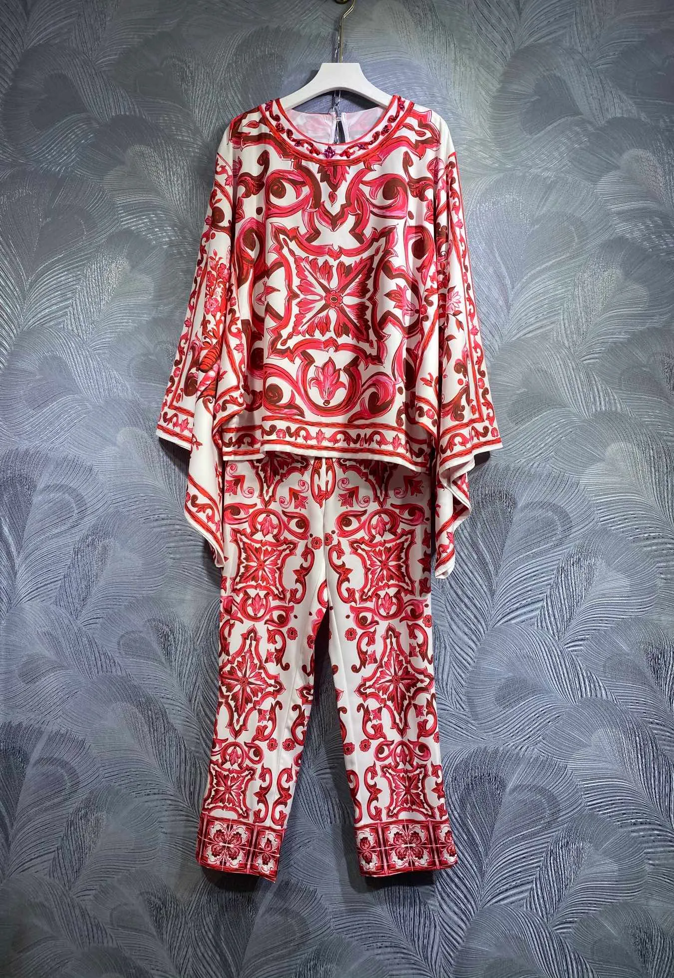 Conjunto feminino de grife 2023 moda outono/inverno blusa com decote redondo com calça conjunto s-XL calça feminina de duas peças cor única quatro tamanhos