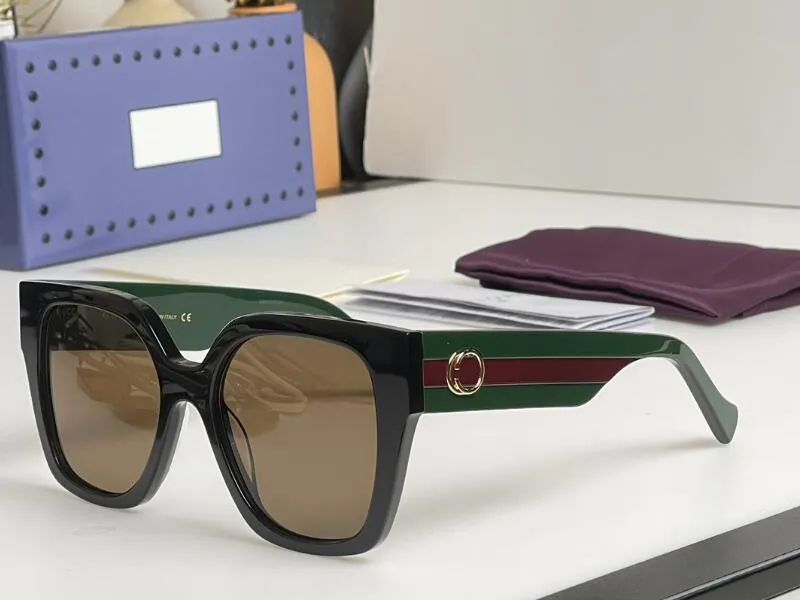 Luxury Square Sunglasses - Designer Eyewear for Men & Women  display picture 3