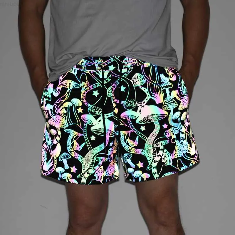 Shorts pour hommes Nouvelle arrivée Shorts réfléchissants Hommes Jogging de nuit Réfléchissent la lumière Champignon coloré INS Respirant Vêtements d'été Bermuda Masculina L230719