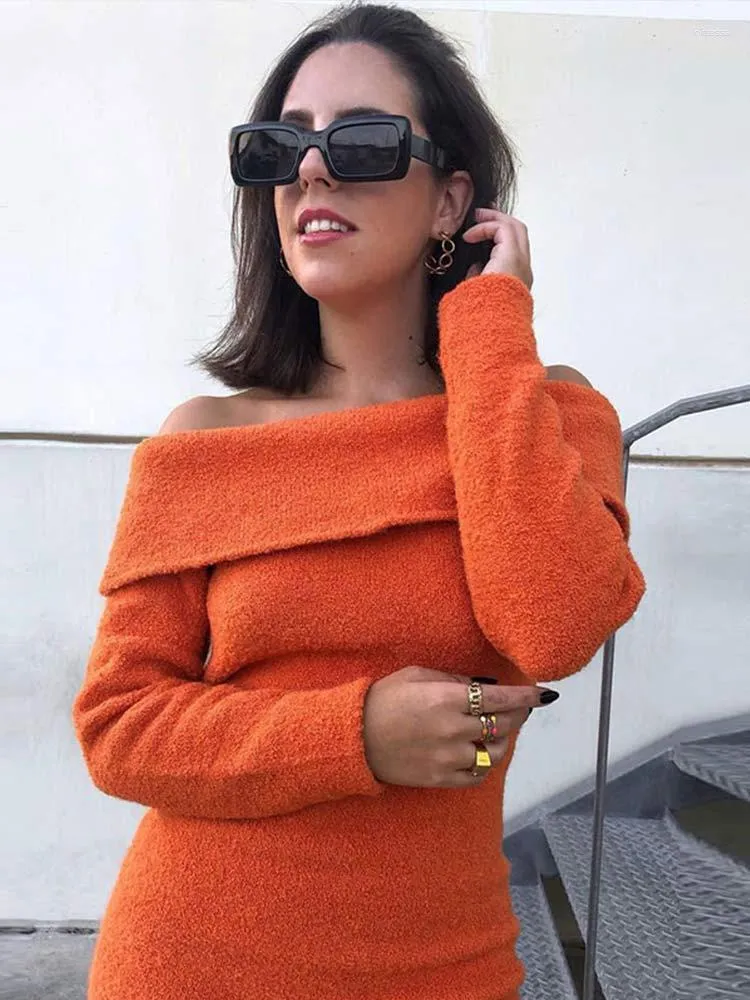 Robes décontractées épaules dénudées robe pull Orange Mini tricoté pour les femmes automne hiver à manches longues femmes dames Streetwear