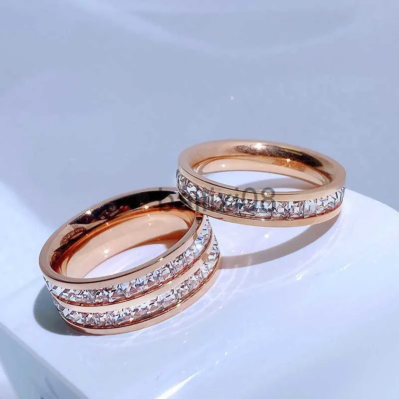 Band Rings Luxury Rose Gold Color Double Row Square Zircon Rostfritt stål Ring för kvinnor Romantiska Engageme Bröllopsfest smycken Kvinna J230719