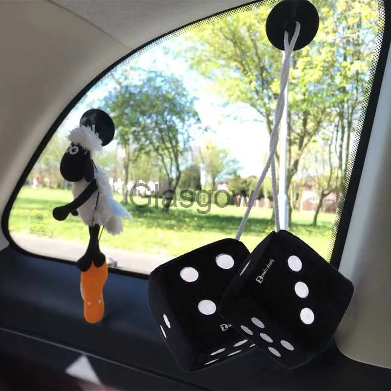 Innendekorationen Auto Auto Hängen Fuzzy Dice Dots Anhänger Dekor
