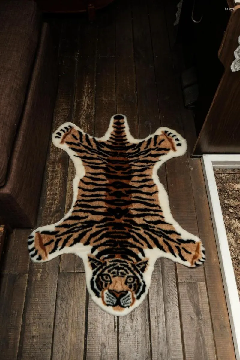 Alfombras Tiger Home Baño Alfombrilla antideslizante Piso de lana de imitación Dormitorio Antideslizante Alfombra con estampado de animales