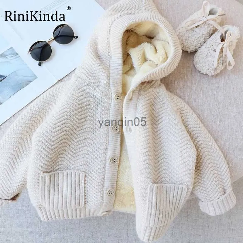 Pullover Autunno Inverno Maglione cardigan lavorato a maglia 2023 Abbigliamento per bambini per bambini Ragazzi Ragazze Maglioni Solido Addensare Caldo Cappotti con cappuccio HKD230719