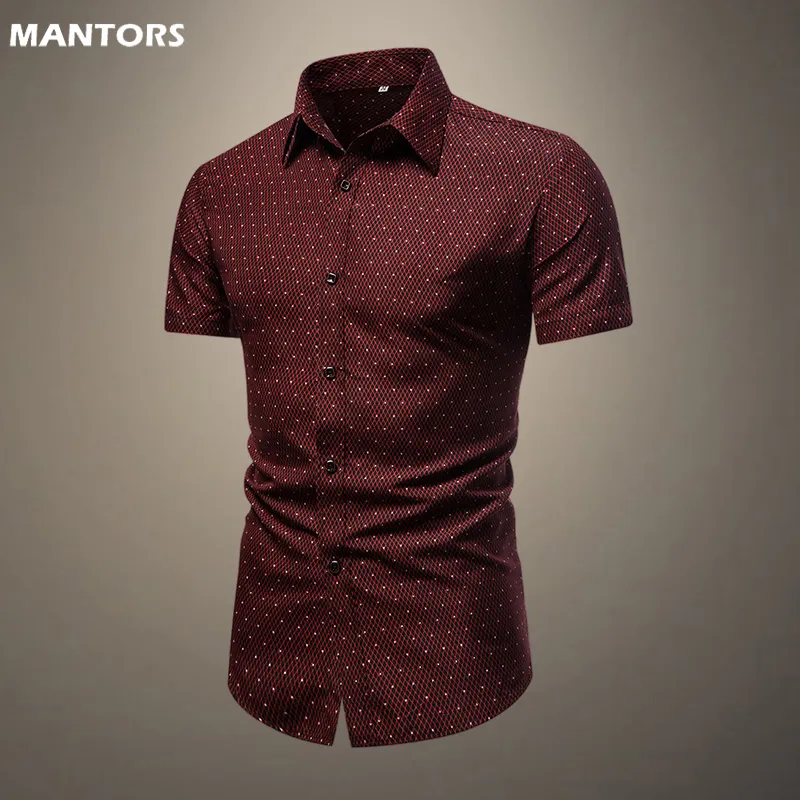 Chemises décontractées pour hommes robe d'été chemise à manches courtes col boutonné de haute qualité vêtements décontractés pour hommes d'affaires 230718