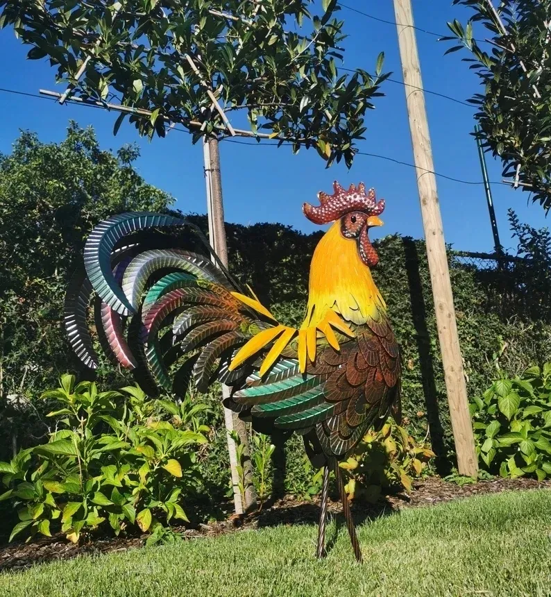 Decorazioni da giardino Scultura da giardino in metallo Statua di gallo in ferro Decorazione da giardino per la casa Artigianato da esterno Scaffale Scultura da parete Animale Regalo artigianale 230718