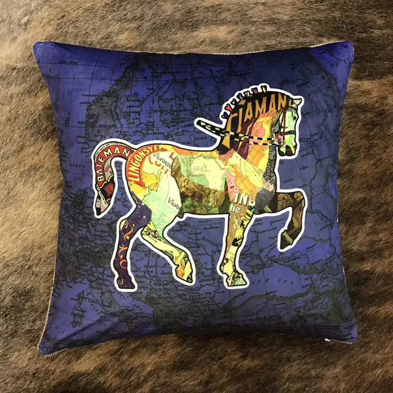 Light Luxury Decorative Pillow Velvet Fabric Luxury Horse Series Home Sofa Super Soft Cushion Cover Pillowcase Without Core Living Room 2023071901