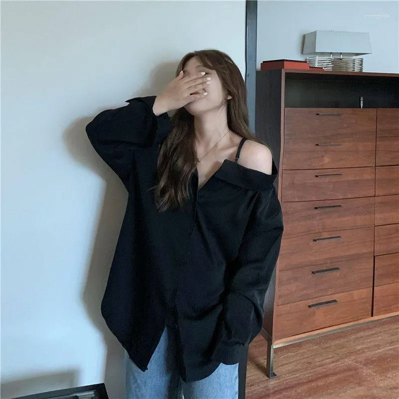 Camicette da donna Camicie a maniche lunghe da donna casual stile coreano con spalle scoperte Bianco Nero Moda giovanile oversize Streetwear Chic