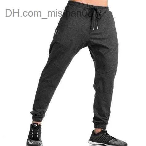 Herenbroeken Herfst Winter Nieuwe herenbroek Sportscholen Toevallige elastische Heren Fitness Workout-broek Skinny joggingbroek Broek Joggerbroek met M-XXL Z230719