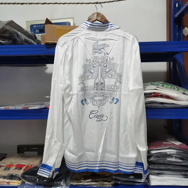 Herren-Freizeithemden Real Pos Casablanca-Hemd weiß und blau mit fliegendem Fisch bedruckter langärmliger Cardigan übergroßer hawaiianischer Herren-Cardigan 230718